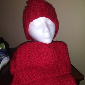 Hat and scarf set